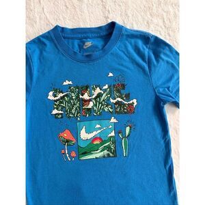 Nike Kids Graphic Tee Blue Nature Swoosh Shirt Size 6-7Y